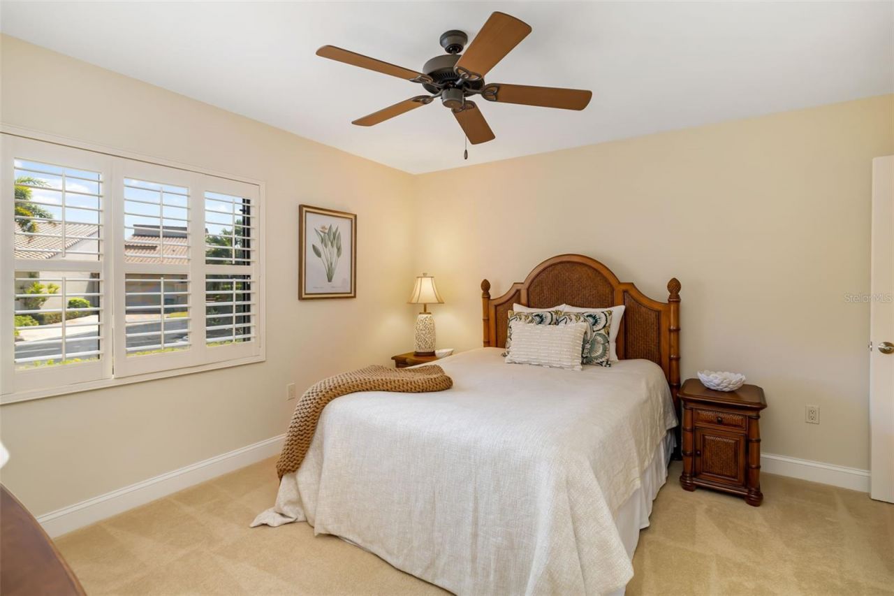 2326 Harbour Oaks Drive, Longboat Key, FL 34228 Photo