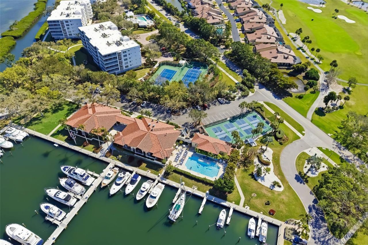 2326 Harbour Oaks Drive, Longboat Key, FL 34228 Photo