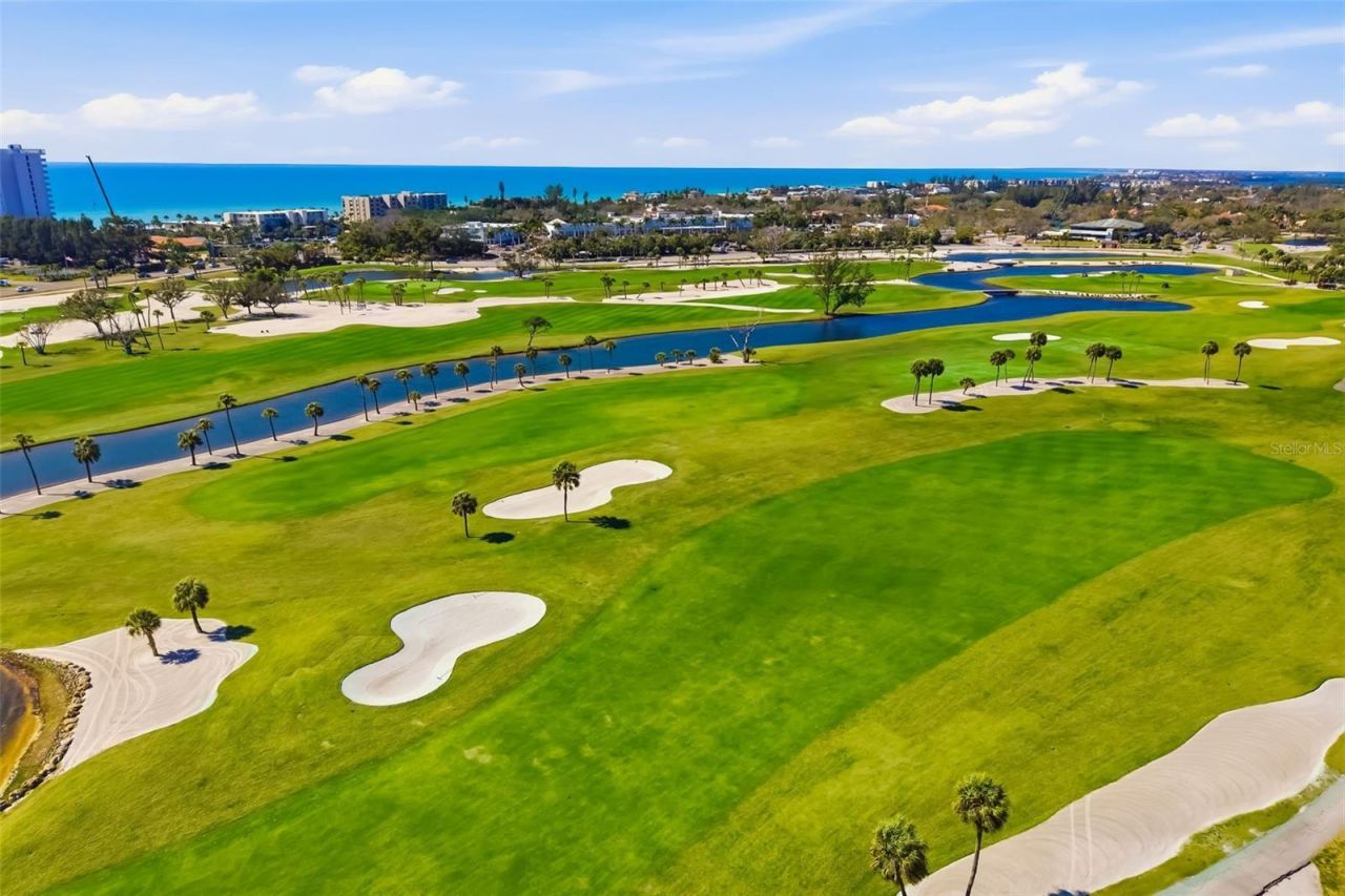 2326 Harbour Oaks Drive, Longboat Key, FL 34228 Photo