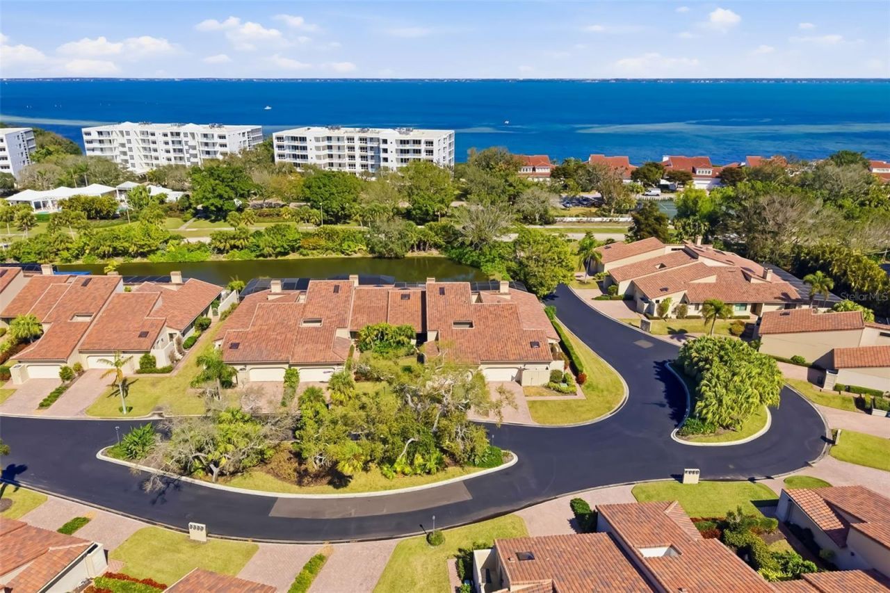 2326 Harbour Oaks Drive, Longboat Key, FL 34228 Photo