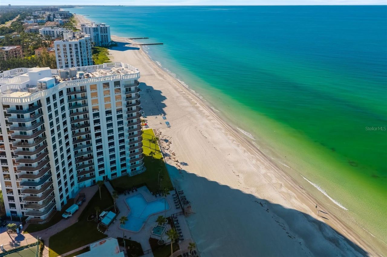 2326 Harbour Oaks Drive, Longboat Key, FL 34228 Photo