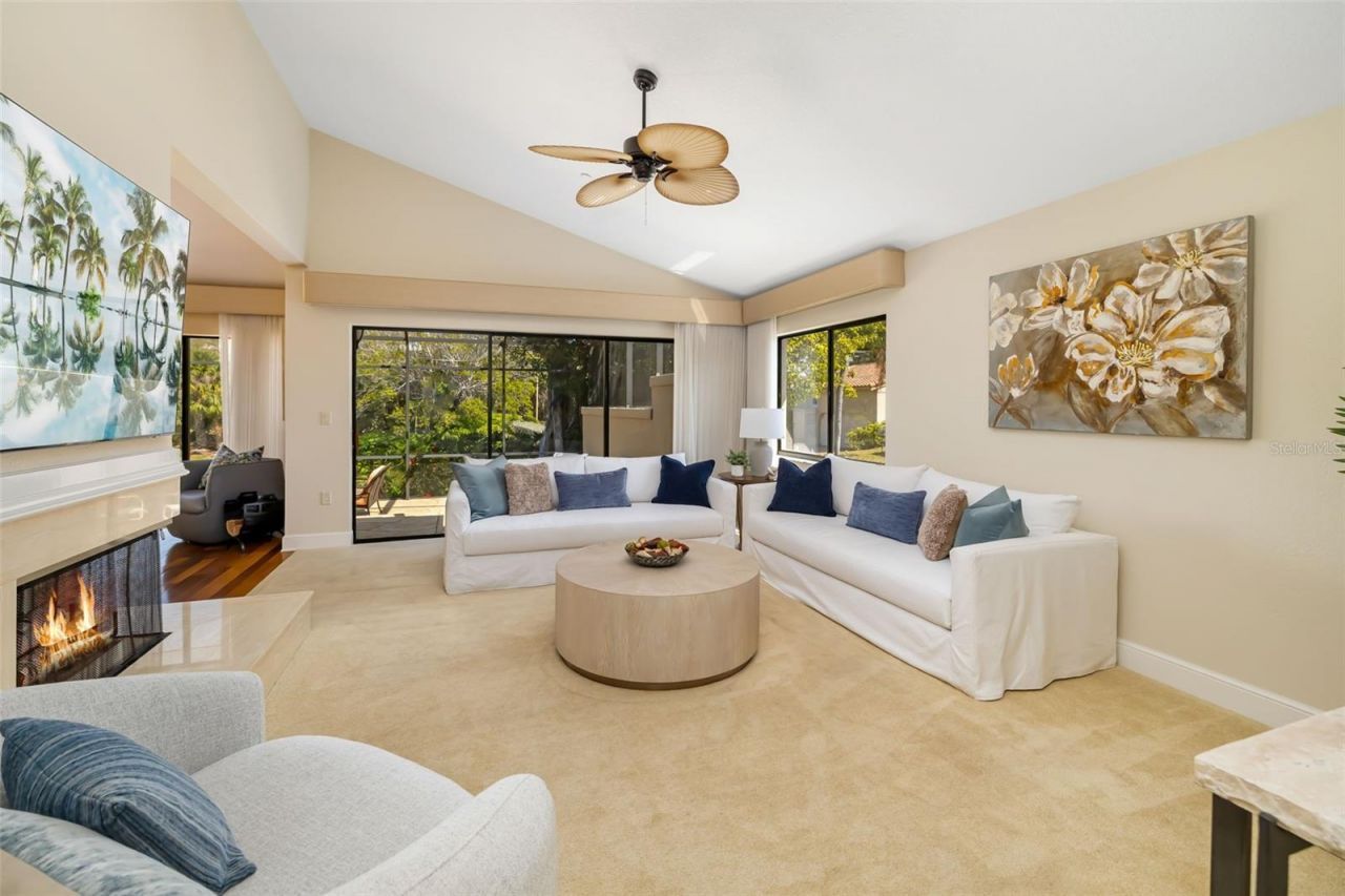 2326 Harbour Oaks Drive, Longboat Key, FL 34228 Photo