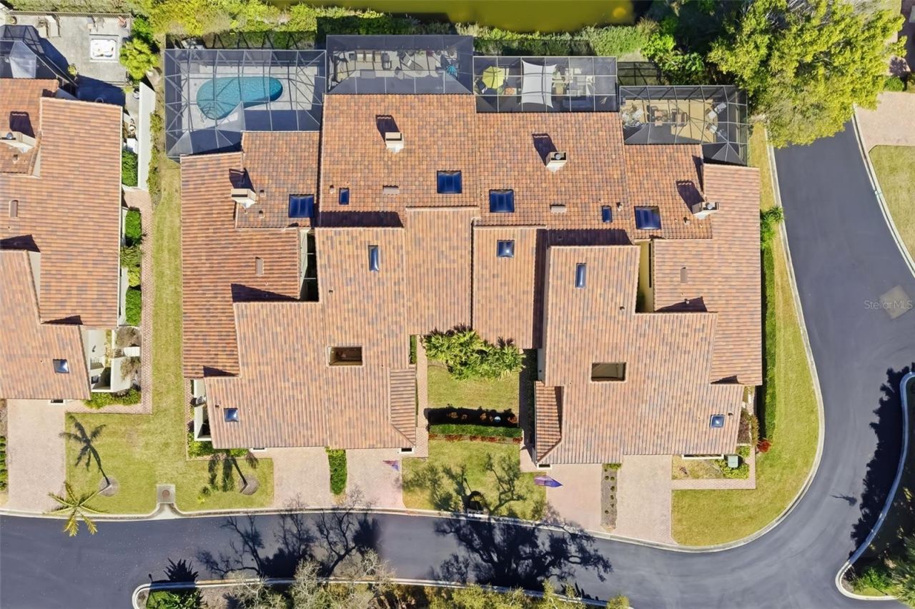 2326 Harbour Oaks Drive, Longboat Key, FL 34228 Photo