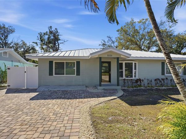 3223 1ST AVENUE W, BRADENTON, FL 34205
