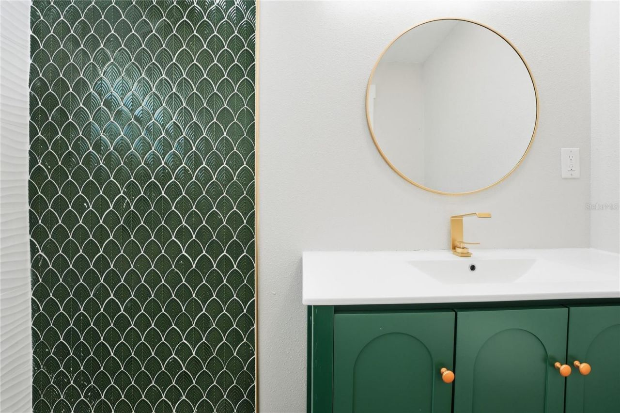 3223 1st Avenue W, Bradenton, FL 34205 Photo