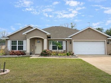 4 MALAUKA RADIAL PASS , OCKLAWAHA, FL 32179