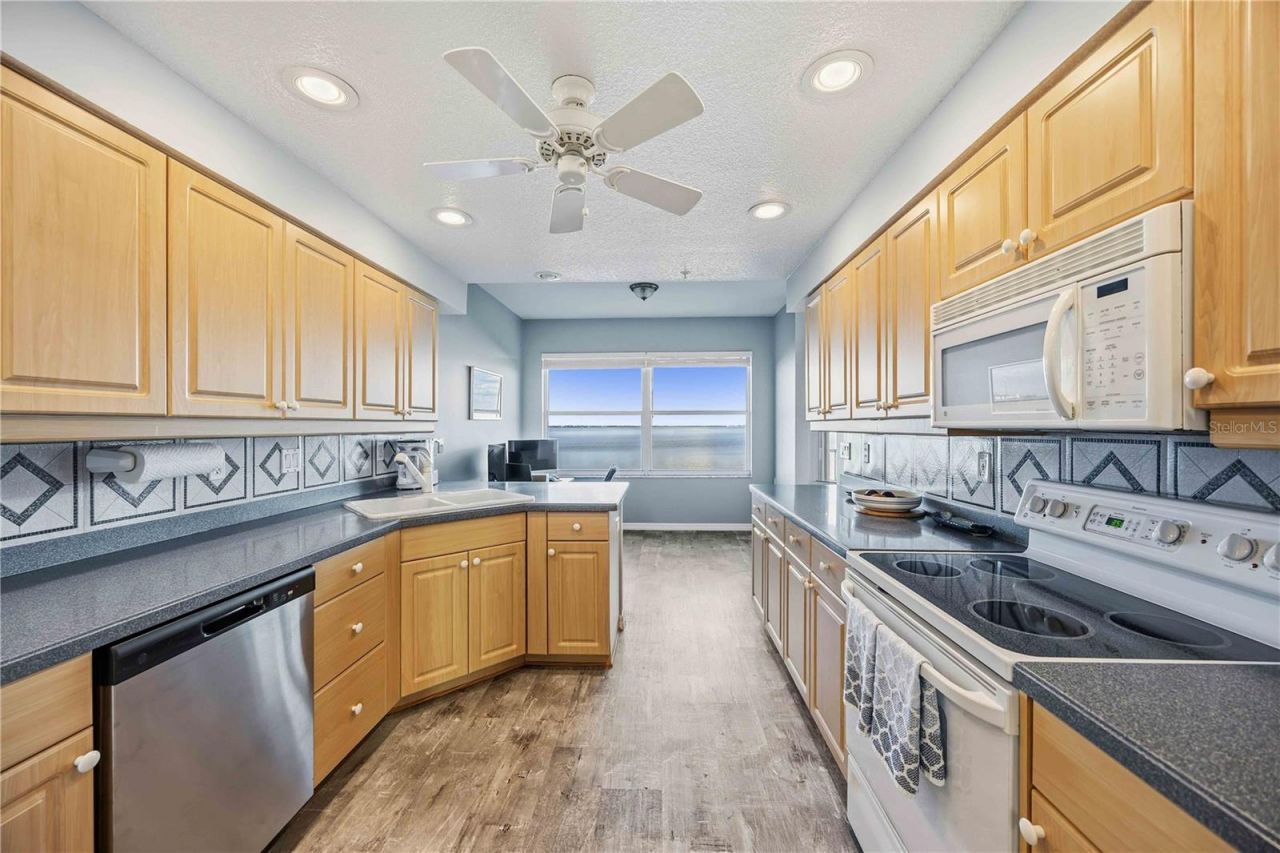 200 Harbor Walk Drive, Unit 322, Punta Gorda, FL 33950 Photo