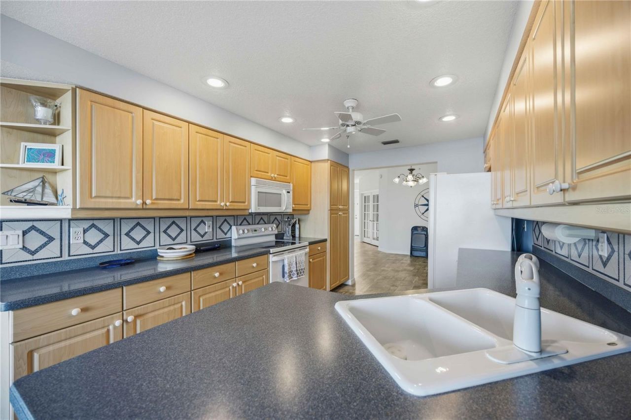 200 Harbor Walk Drive, Unit 322, Punta Gorda, FL 33950 Photo