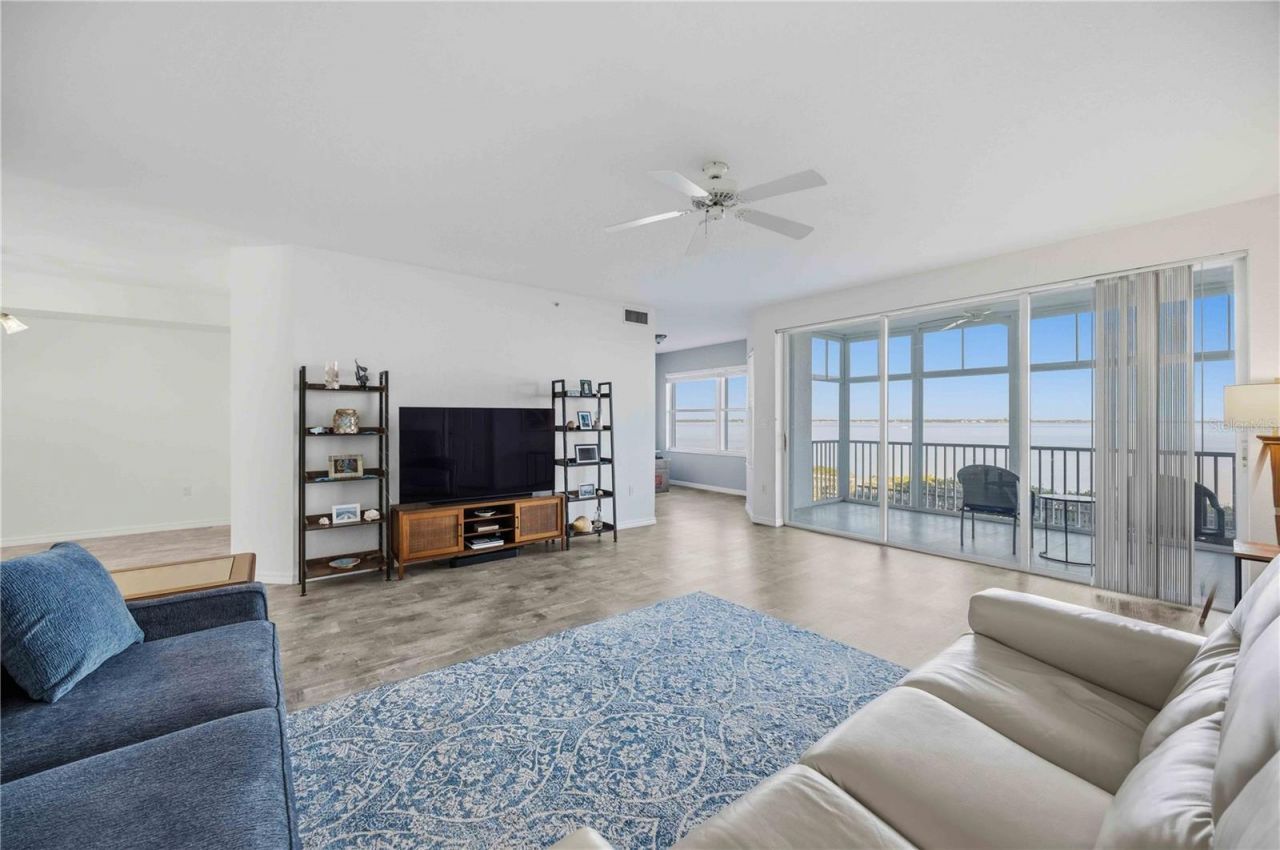 200 Harbor Walk Drive, Unit 322, Punta Gorda, FL 33950 Photo