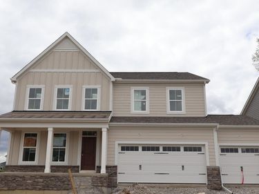 8302 Greenhill Way, Sunbury, OH 43074