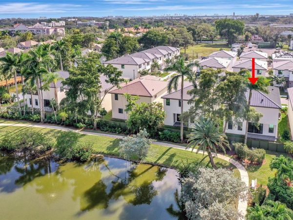 1427 SW 23rd St, Unit 1427, Fort Lauderdale, FL 33315