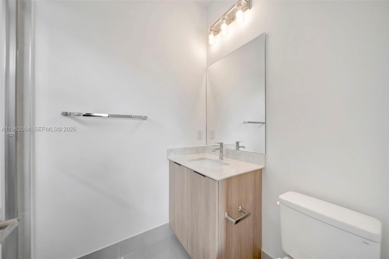 1427 SW 23rd St, Unit 1427, Fort Lauderdale, FL 33315 Photo