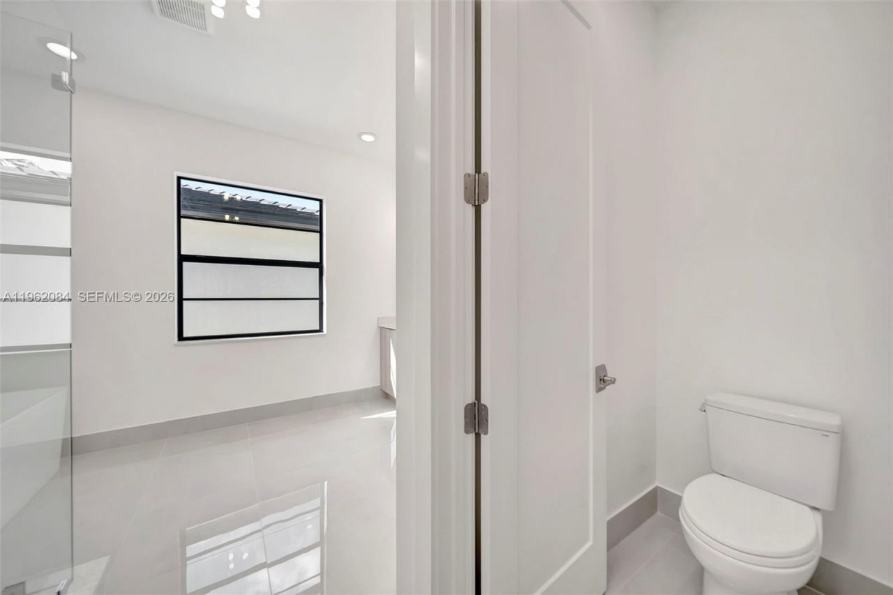 1427 SW 23rd St, Unit 1427, Fort Lauderdale, FL 33315 Photo