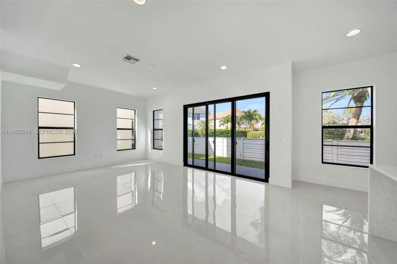 1427 SW 23rd St, Unit 1427, Fort Lauderdale, FL 33315 Photo