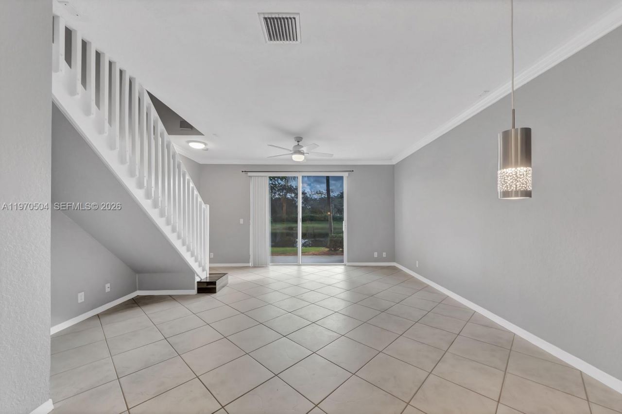 2590 Cordoba Bnd , Unit 2590, Weston, FL 33327 Photo