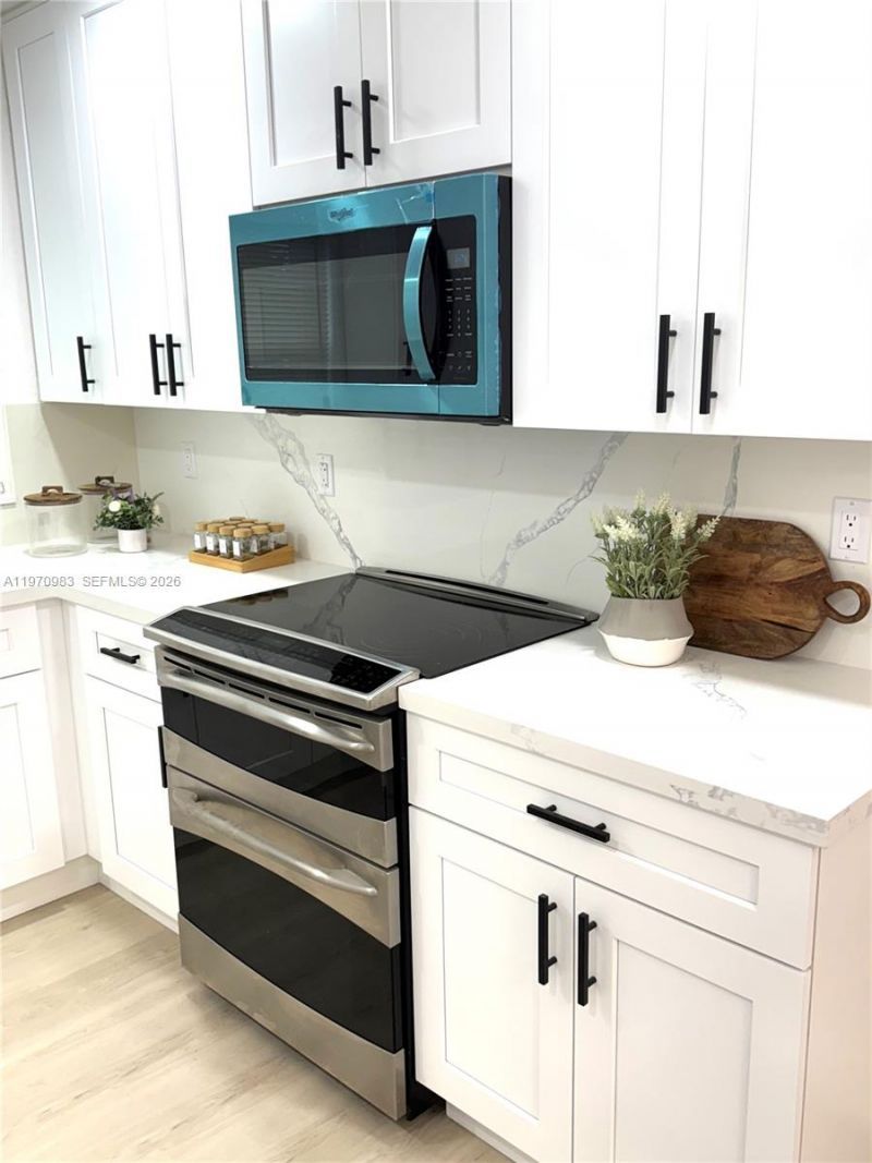 14335 SW 109th Ct, Miami, FL 33176 Photo