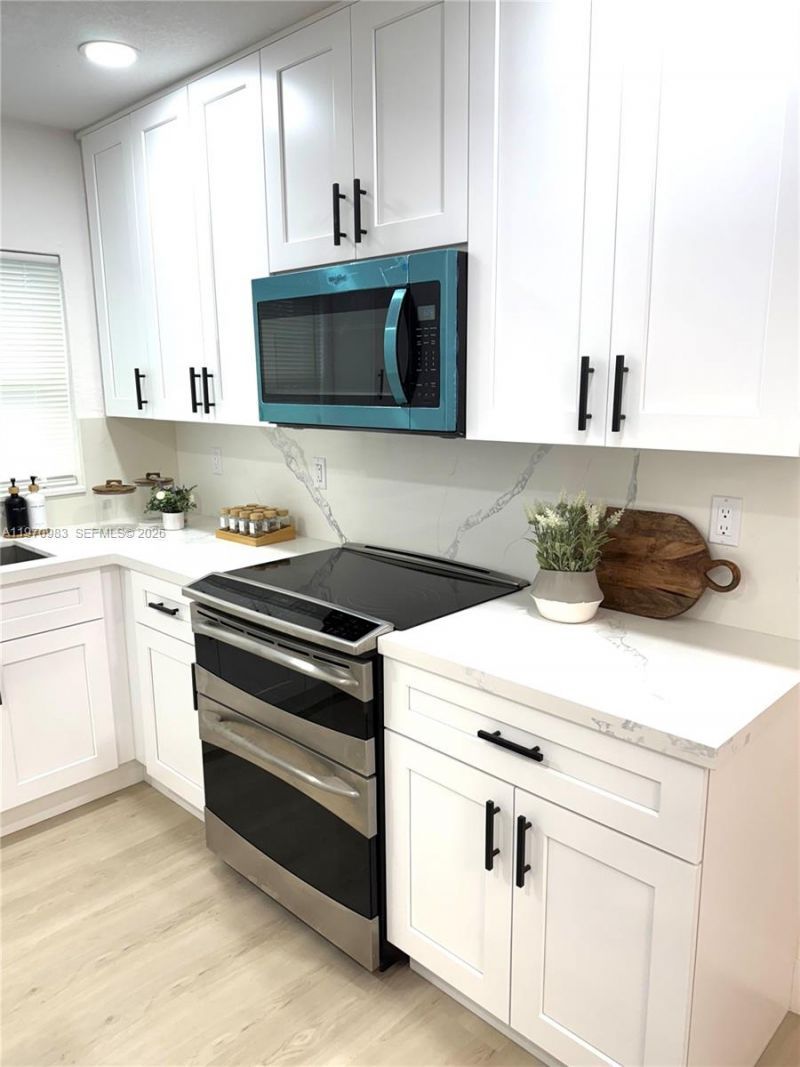 14335 SW 109th Ct, Miami, FL 33176 Photo