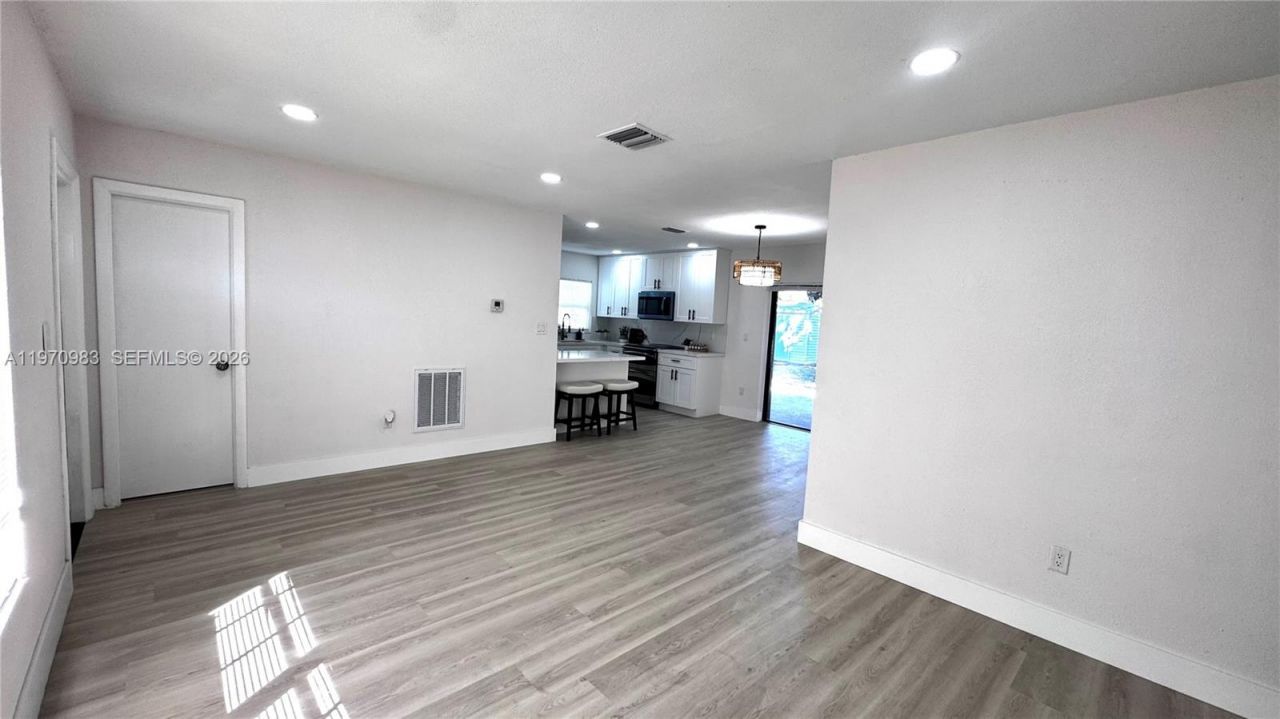 14335 SW 109th Ct, Miami, FL 33176 Photo