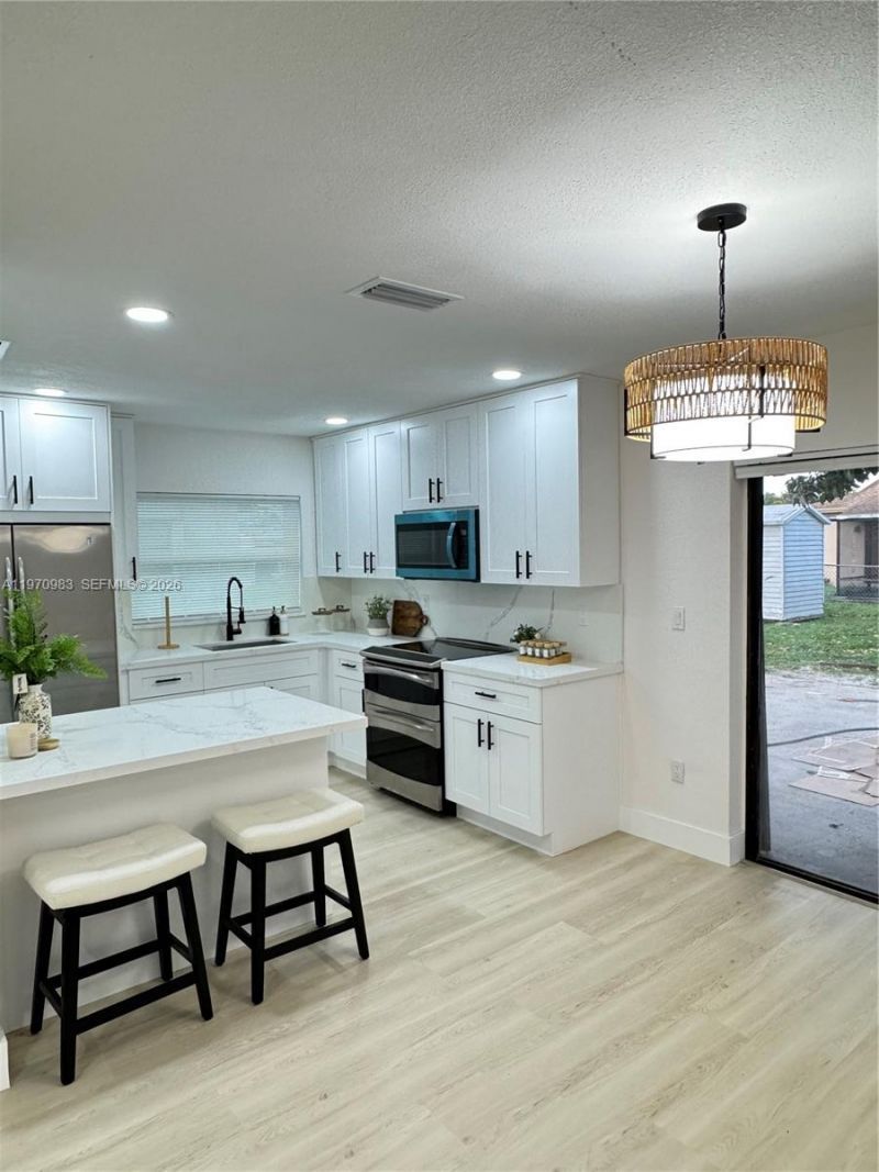 14335 SW 109th Ct, Miami, FL 33176 Photo