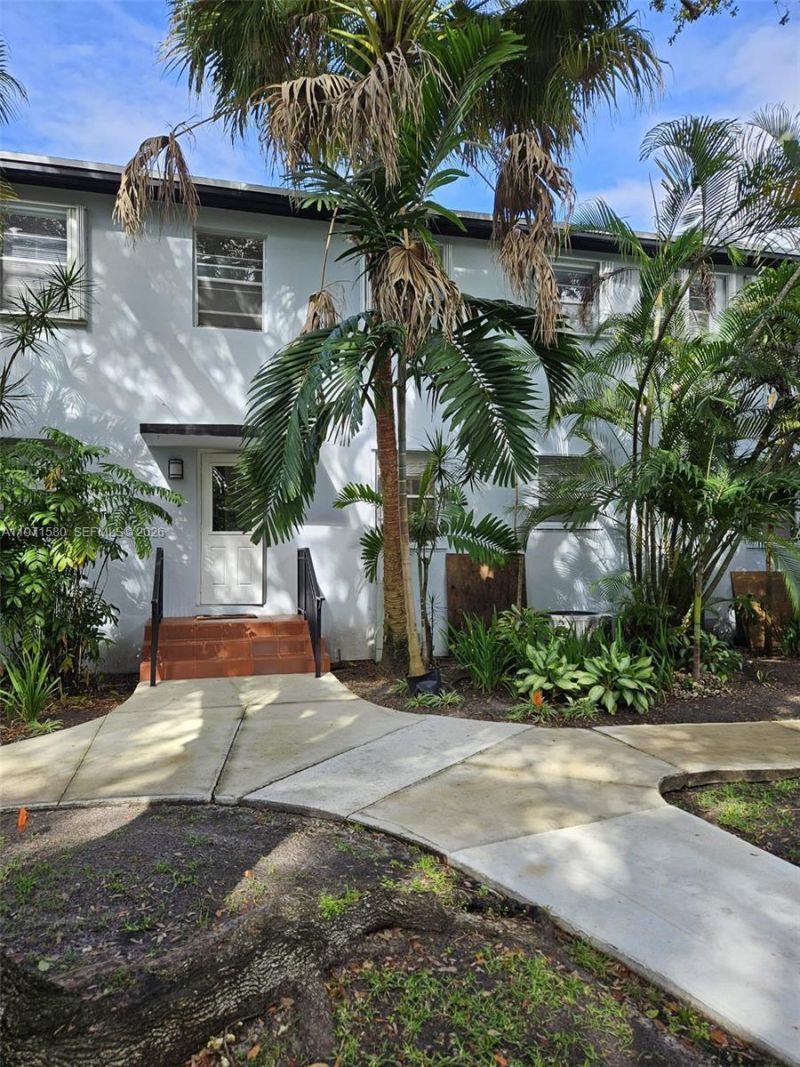 5660 SW 78th St, Unit 6A, Miami, FL 33143 Photo