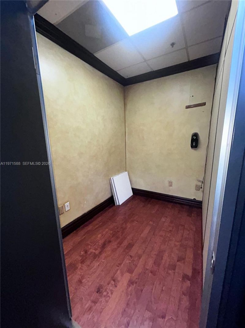 900 W 49th St Suite 430 , Hialeah, FL 33012 Photo
