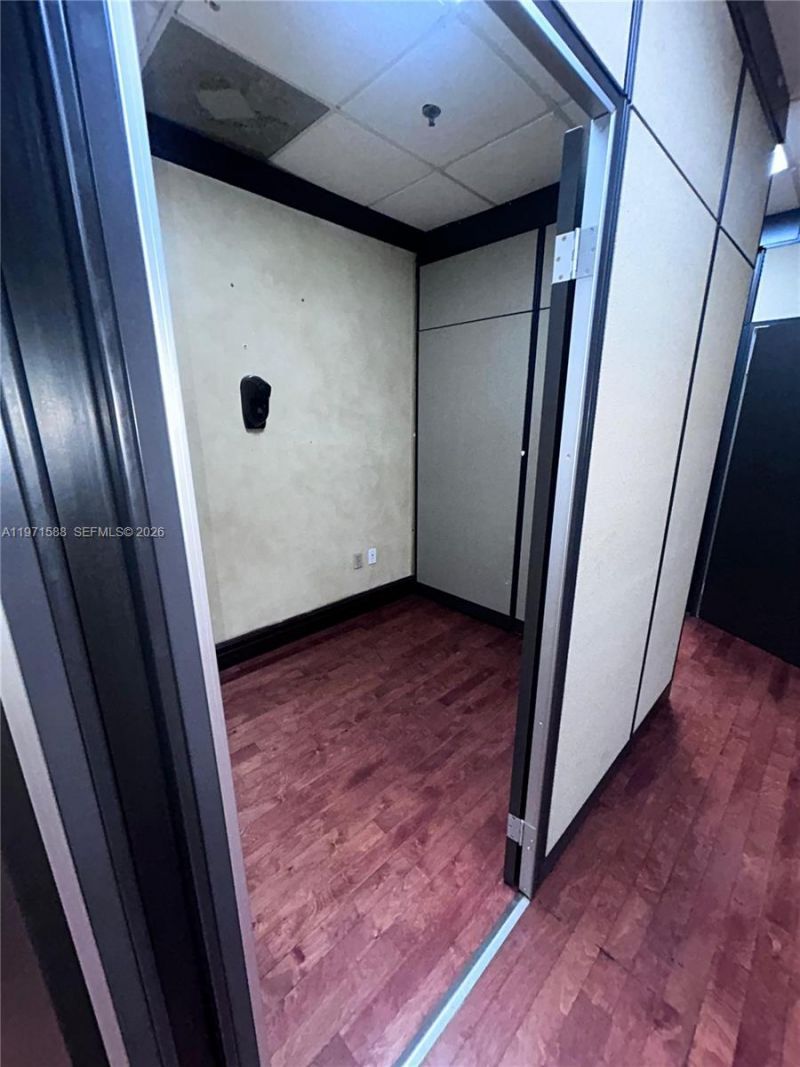 900 W 49th St Suite 430 , Hialeah, FL 33012 Photo