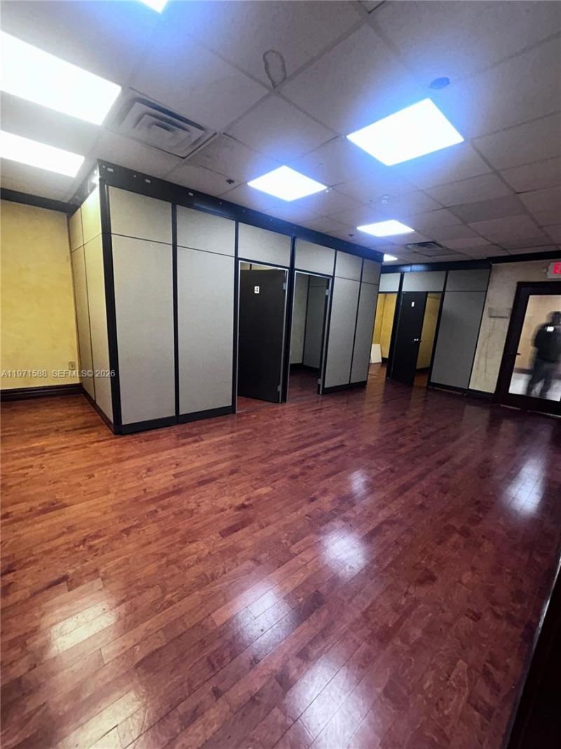 900 W 49th St Suite 430 , Hialeah, FL 33012 Photo