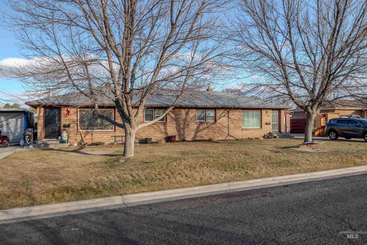 280-290 Carney Street, Twin Falls, ID 83301 Main Photo