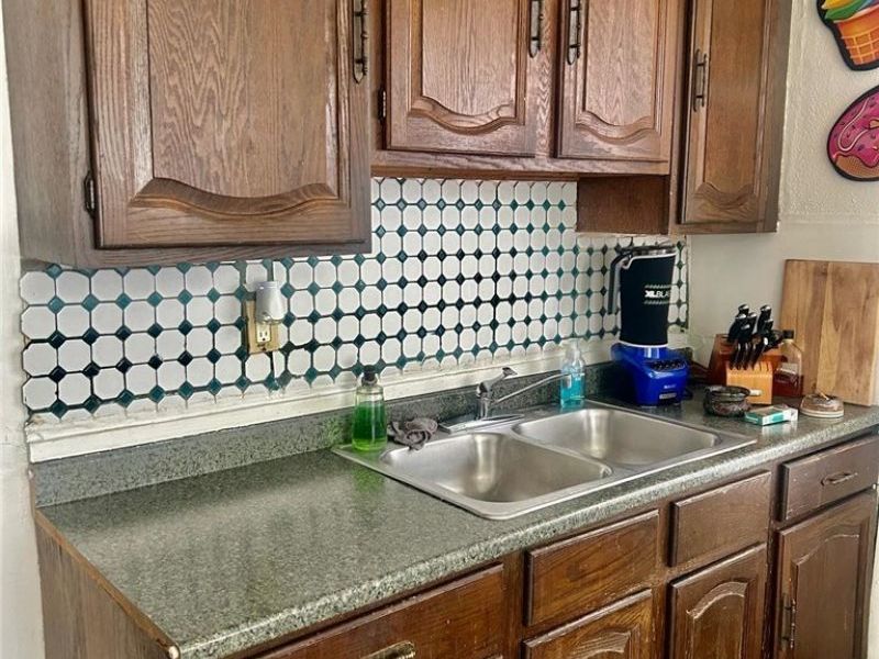 4119 E 138th Street, Cleveland, OH 44105 Photo 11