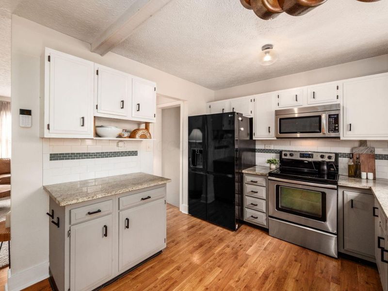 3691 Cannongate Drive, Columbus, OH 43228 Photo 15