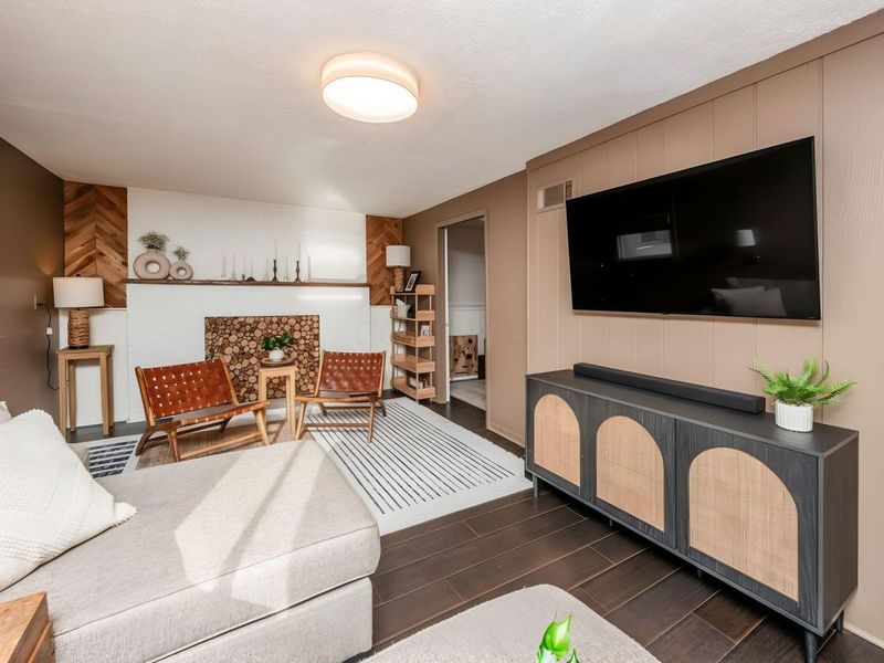 3691 Cannongate Drive, Columbus, OH 43228 Photo 21