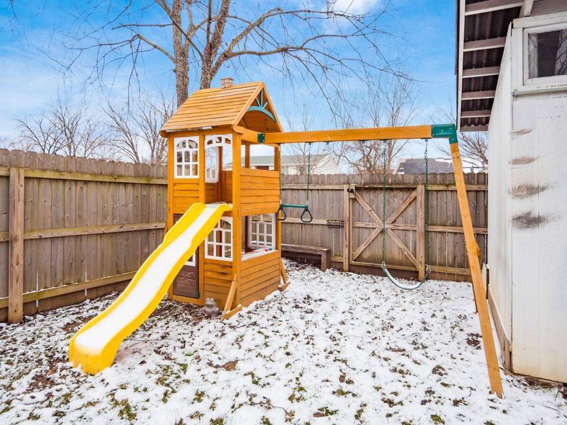 3691 Cannongate Drive, Columbus, OH 43228 Photo 48