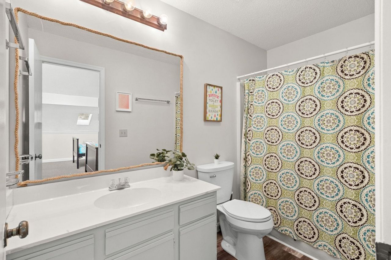 1920 Bent Grass Dr. Photo 32