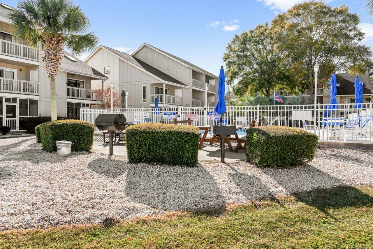 1920 Bent Grass Dr. Photo 42