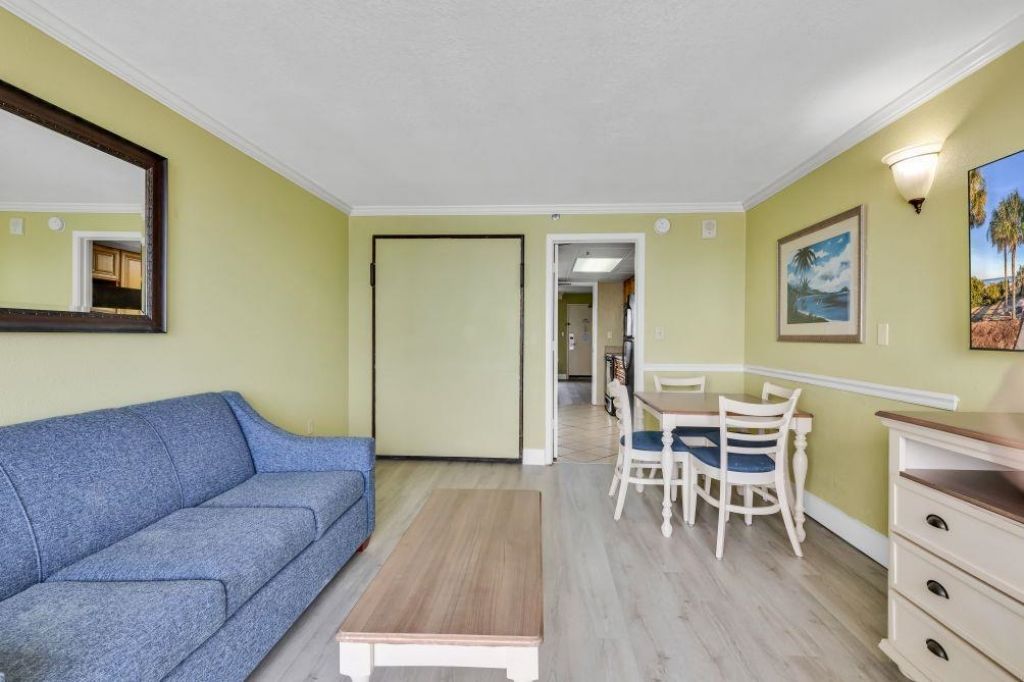 3000 N Ocean Blvd.  Photo 10