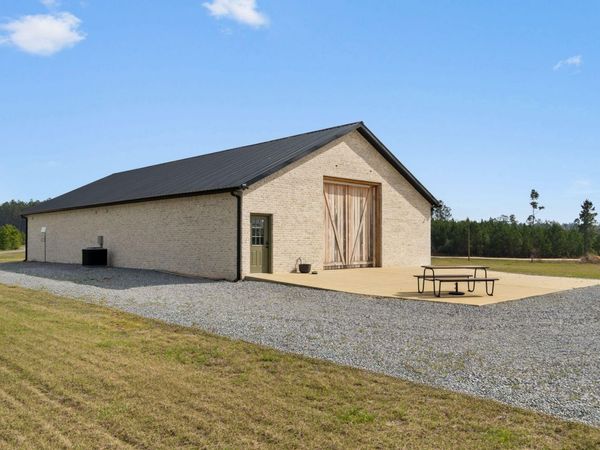 1133 Show Horse Way, Laurel Hill, FL 32567