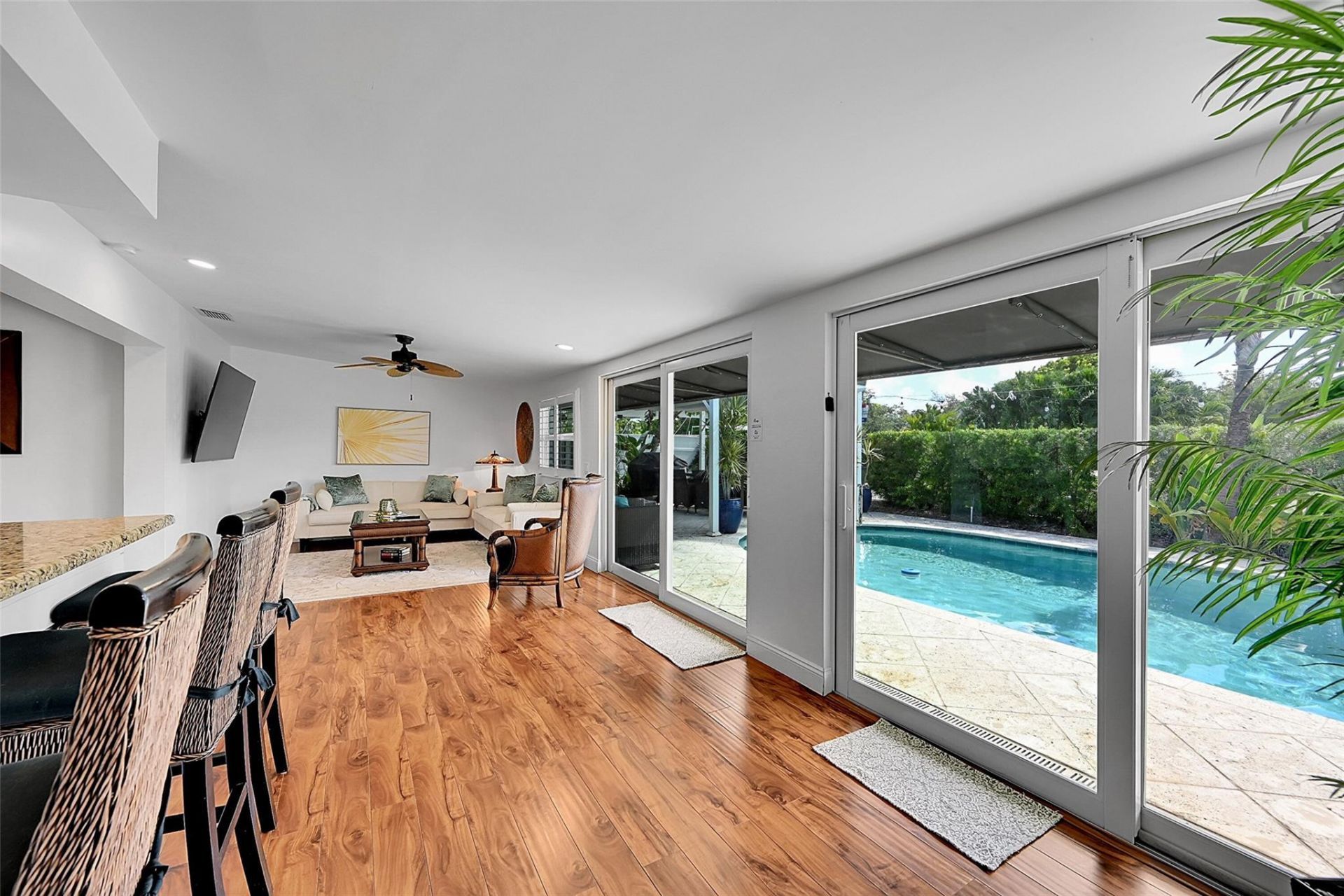 1080 SE 9th Avenue, Pompano Beach, FL 33060 Photo