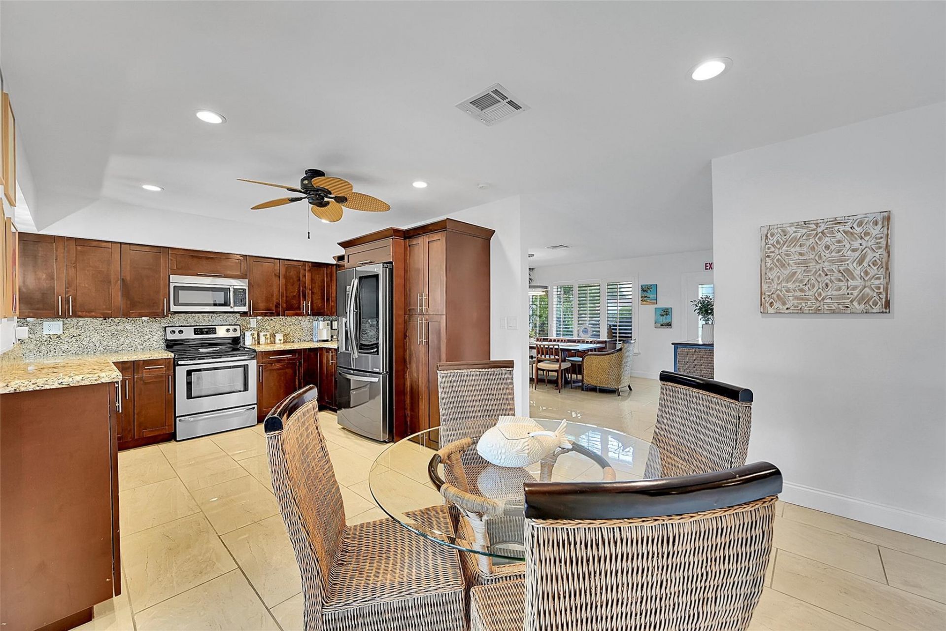 1080 SE 9th Avenue, Pompano Beach, FL 33060 Photo