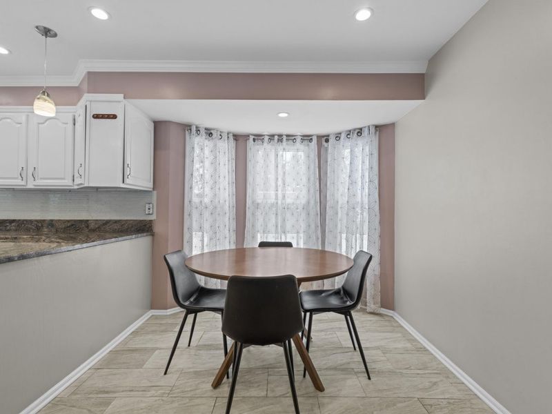 818 Werner Way, Columbus, OH 43085 Photo 15