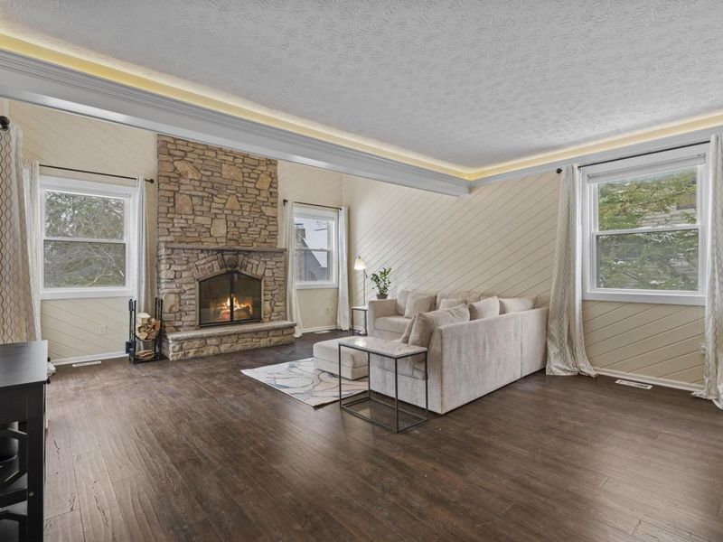 818 Werner Way, Columbus, OH 43085 Photo 19