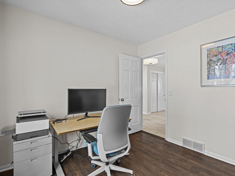 818 Werner Way, Columbus, OH 43085 Photo 24