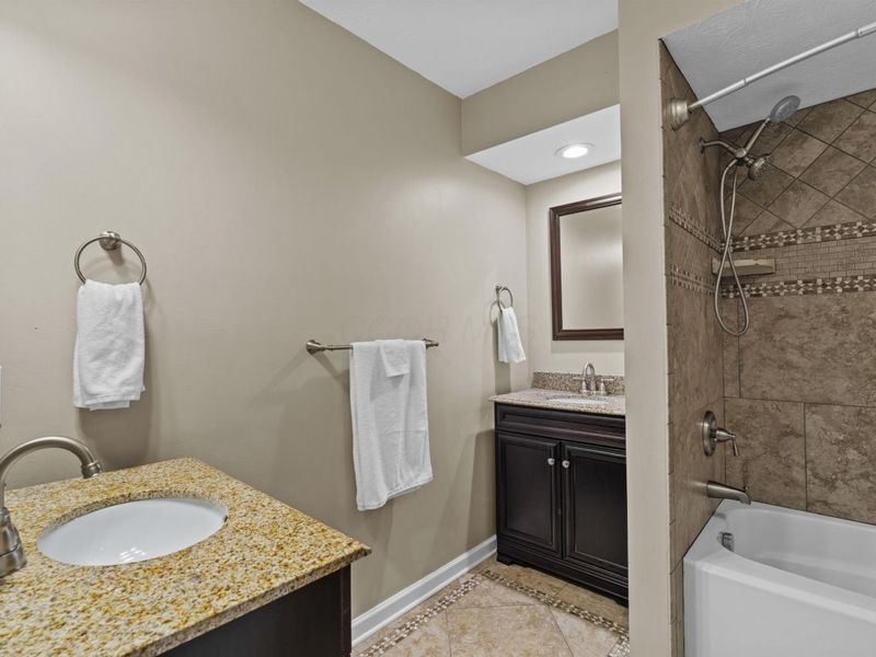 818 Werner Way, Columbus, OH 43085 Photo 40