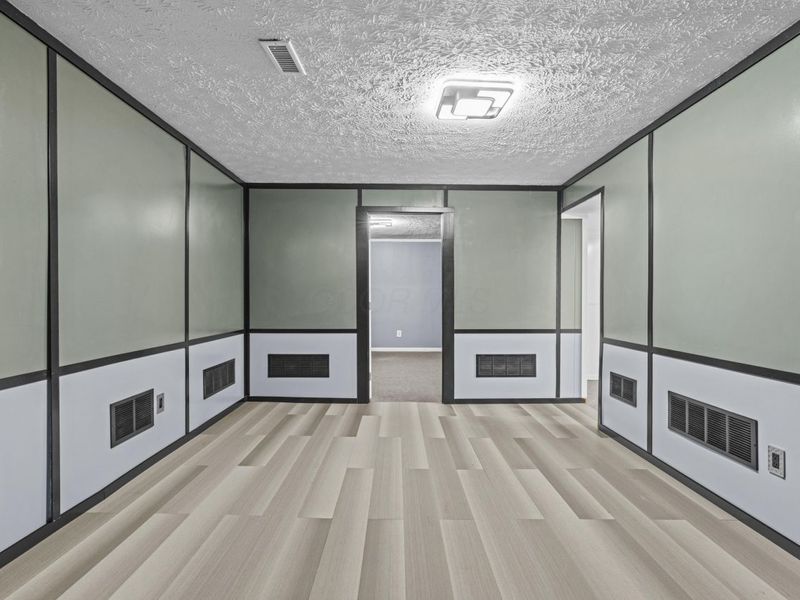 818 Werner Way, Columbus, OH 43085 Photo 50