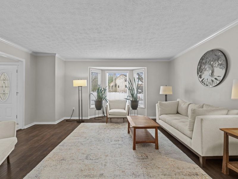 818 Werner Way, Columbus, OH 43085 Photo 6