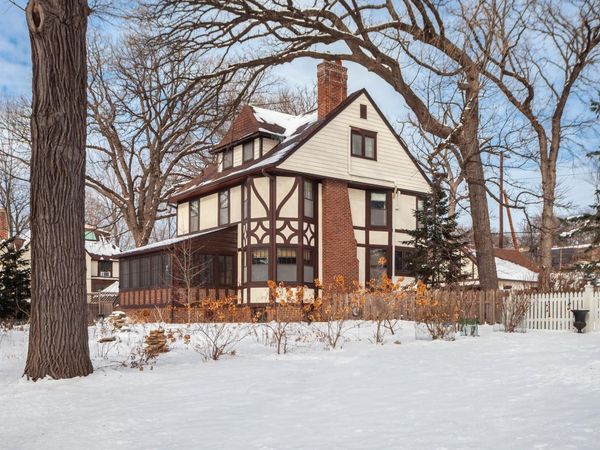 1933 E River Terrace, Minneapolis, MN 55414