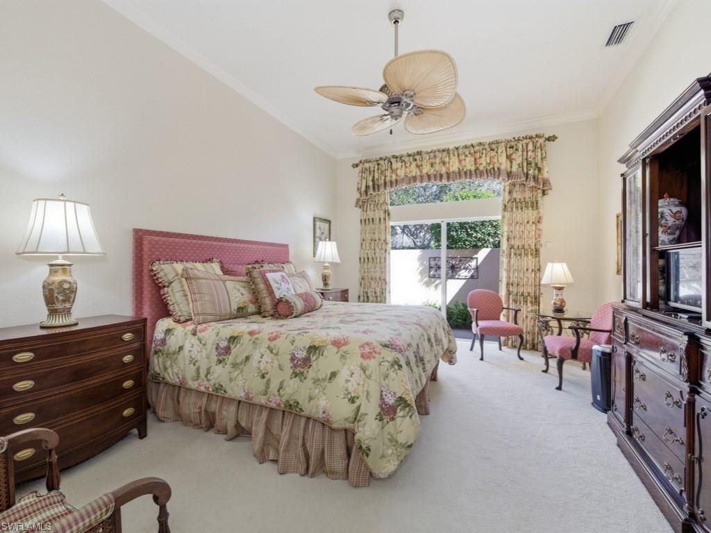5835 Persimmon Way, Naples, FL 34110 Photo