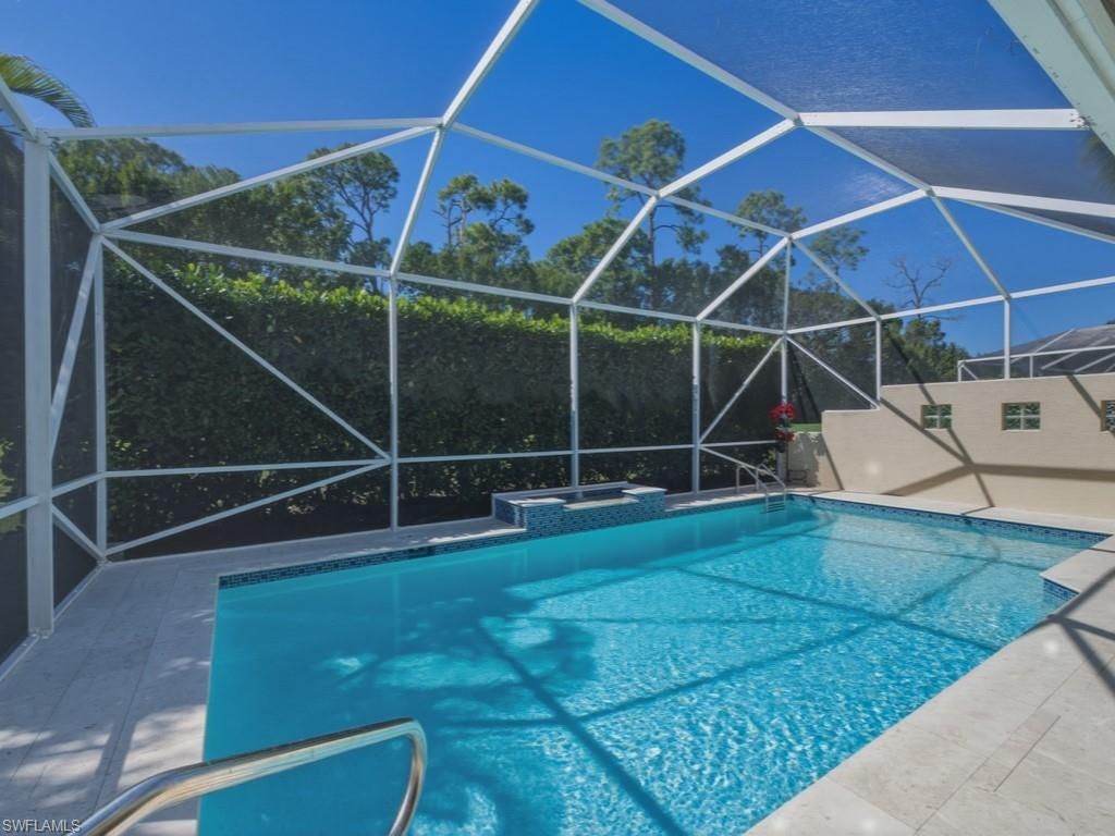 5835 Persimmon Way, Naples, FL 34110 Photo