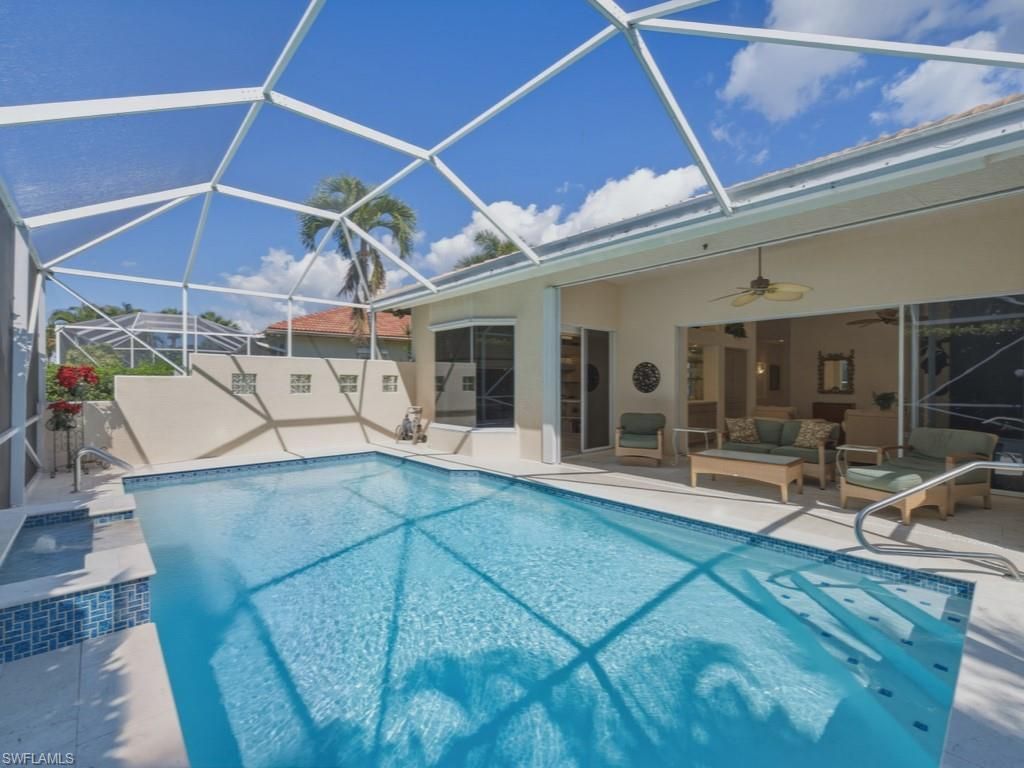 5835 Persimmon Way, Naples, FL 34110 Photo