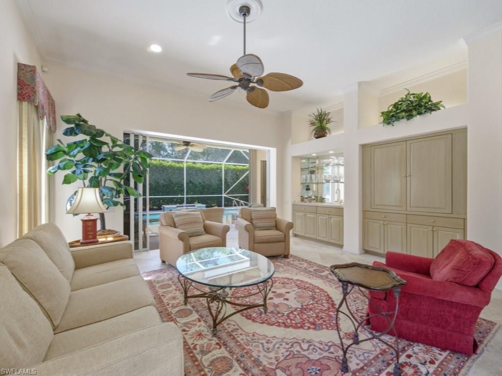 5835 Persimmon Way, Naples, FL 34110 Photo
