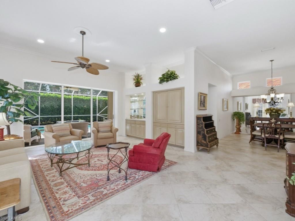 5835 Persimmon Way, Naples, FL 34110 Photo